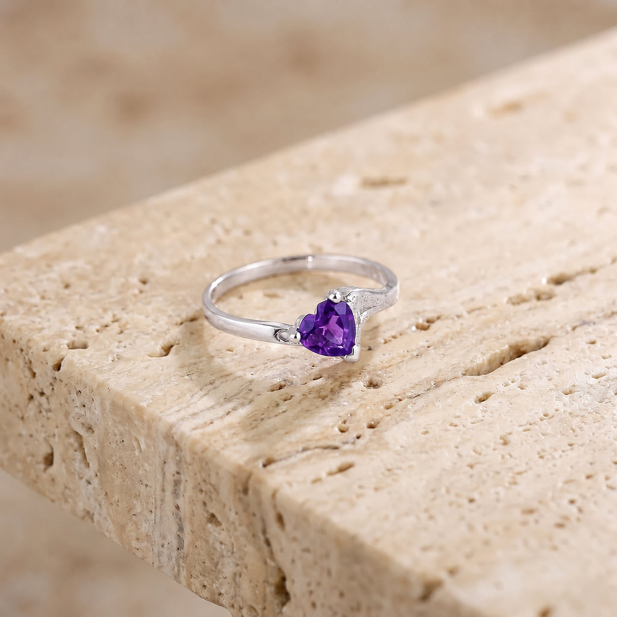 White Gold Eternal Ring Peridot 10K — Elena