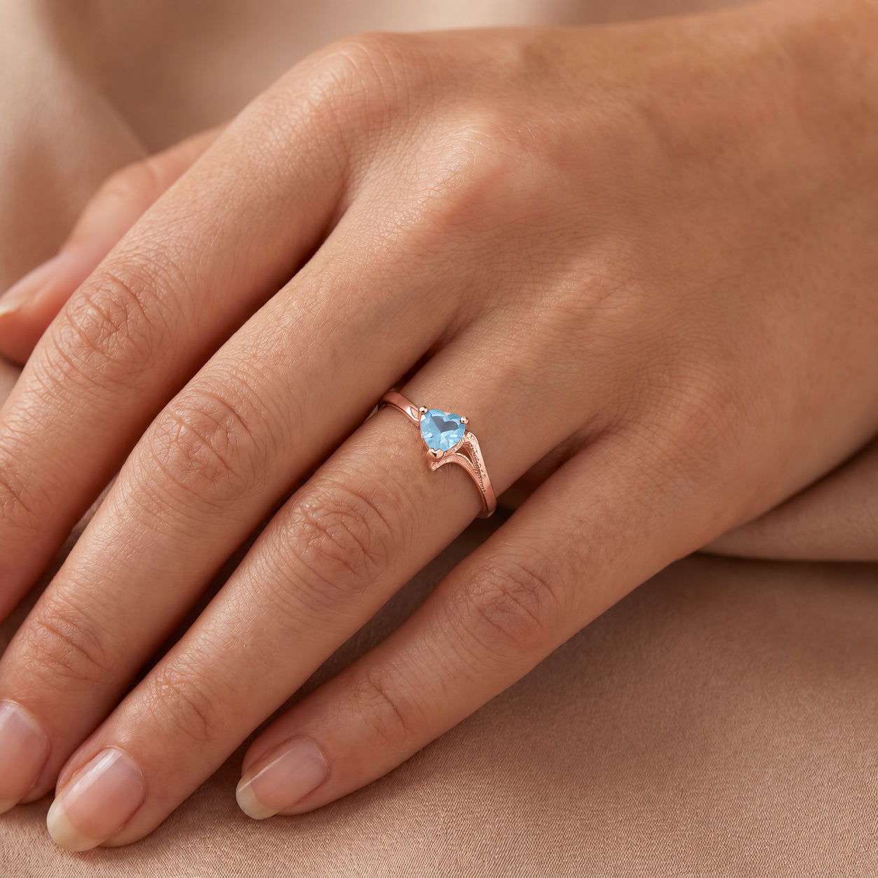 Rose Gold Eternal Ring Amethyst 10K — Elena