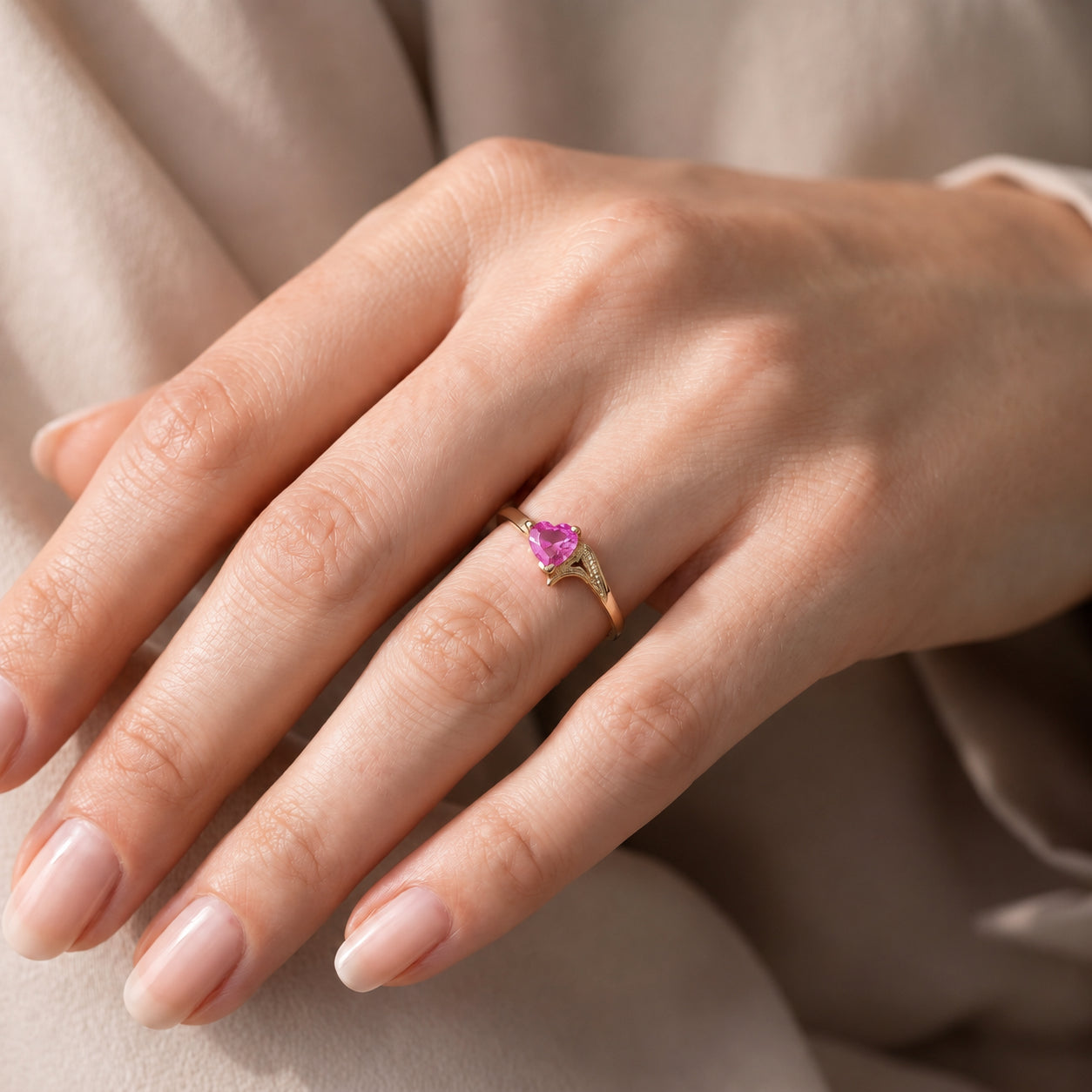 Yellow Gold Eternal Ring Sapphire 10K — Elena