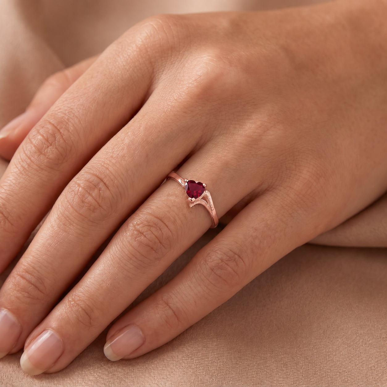 Rose Gold Eternal Ring Ruby 10K — Elena