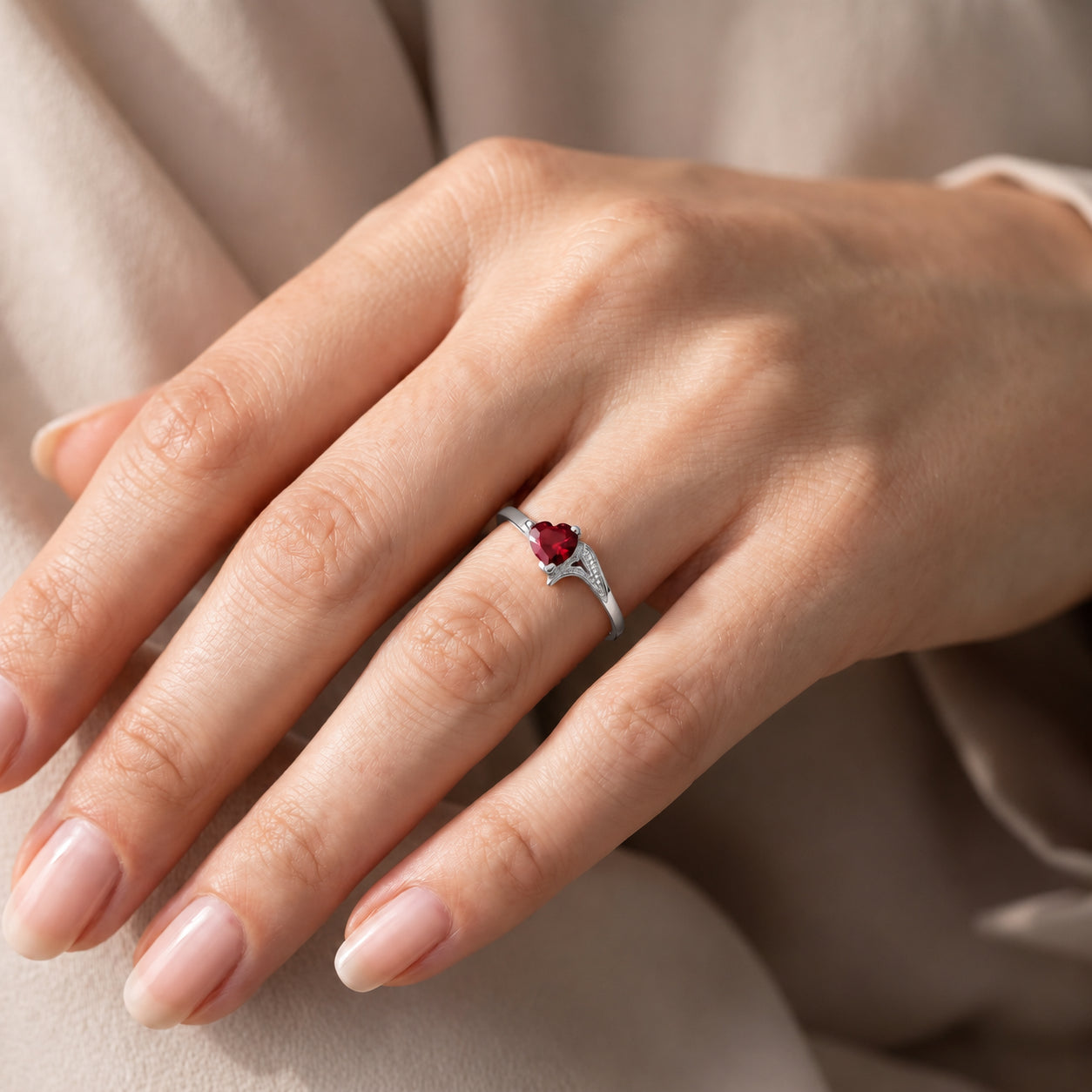 White Gold Eternal Ring Ruby 10K — Elena