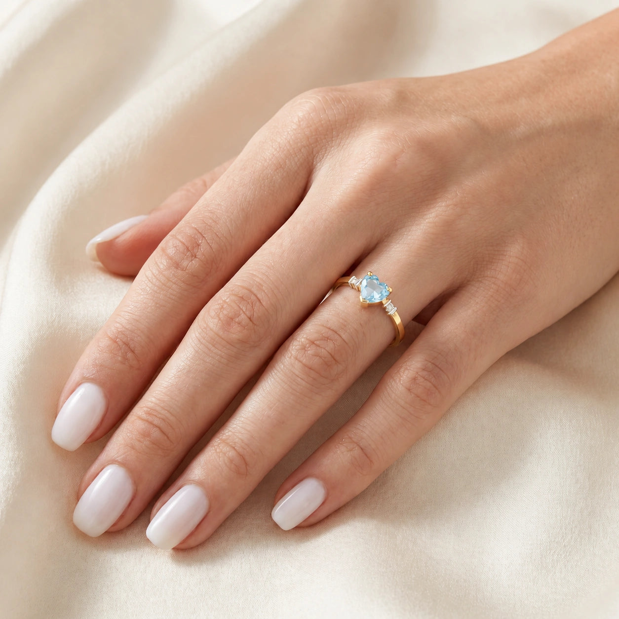 Yellow Gold Diamond & Aquamarine — Viola