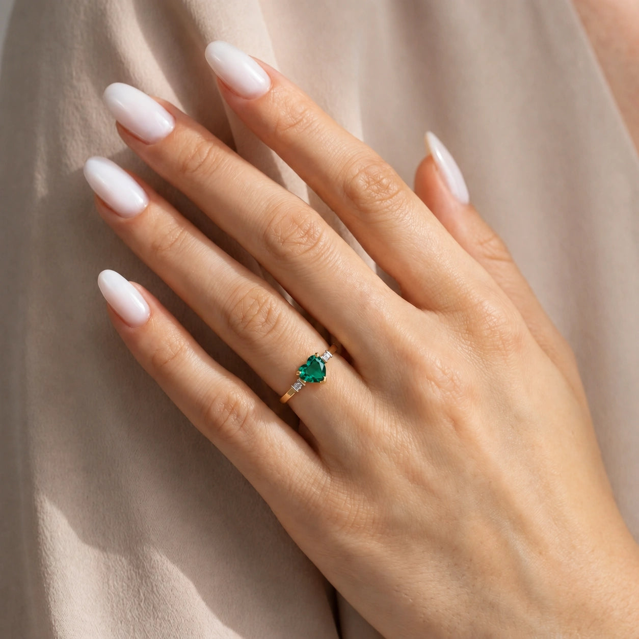 Yellow Gold Diamond & Emerald — Viola