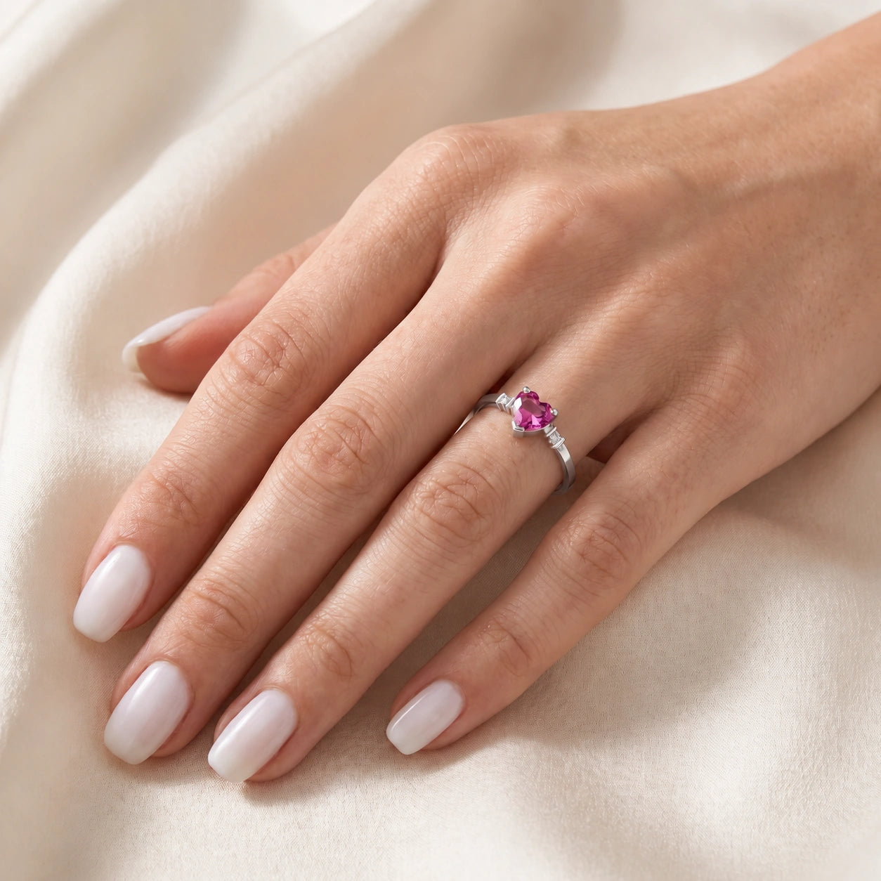 White Gold Diamond & Pink Topaz — Viola