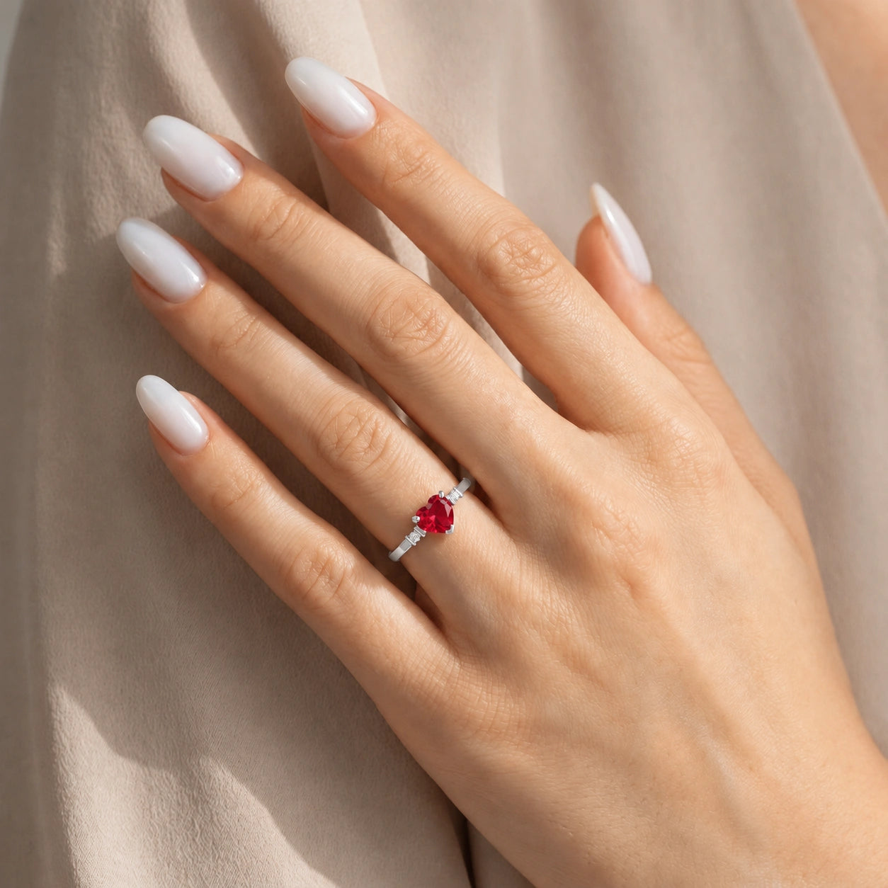White Gold Diamond & Ruby — Viola