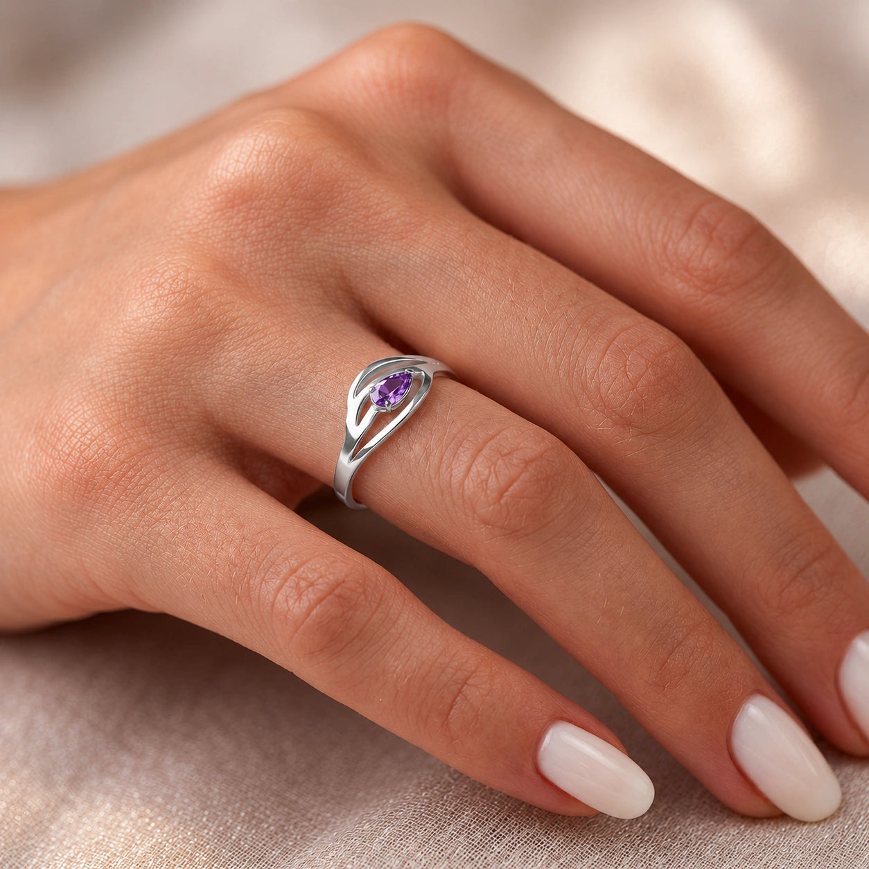 White Gold Amethyst — Violante