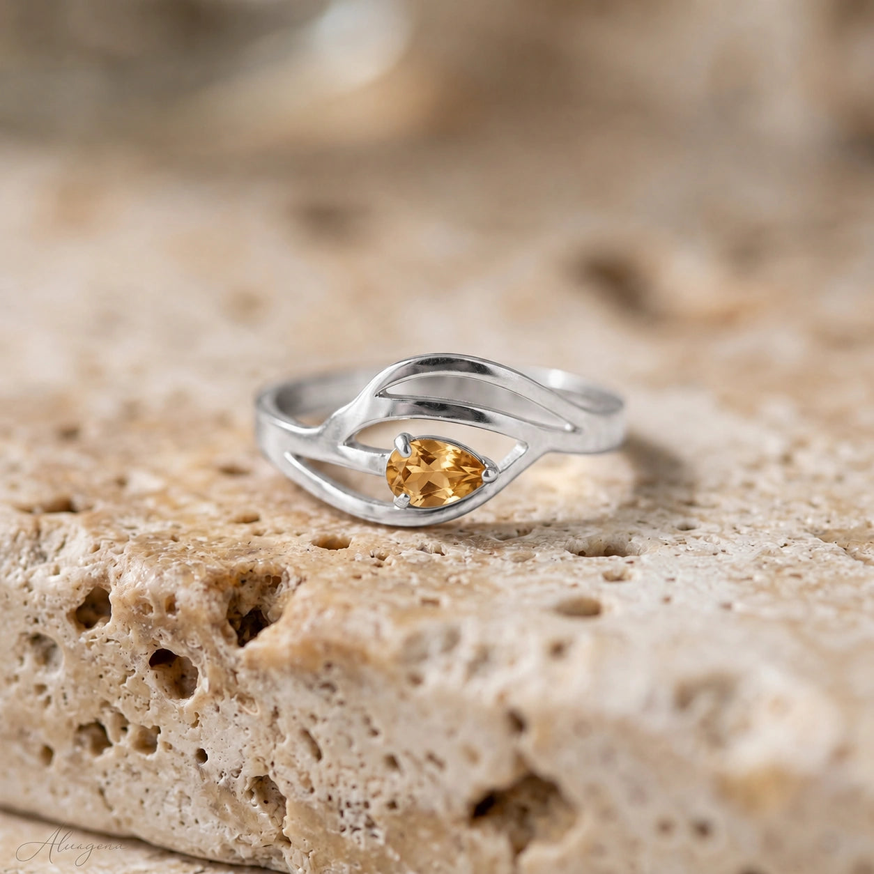 White Gold Citrine — Violante