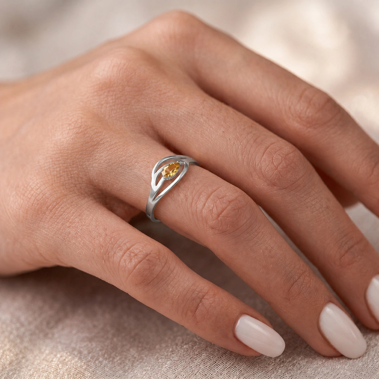 White Gold Citrine — Violante