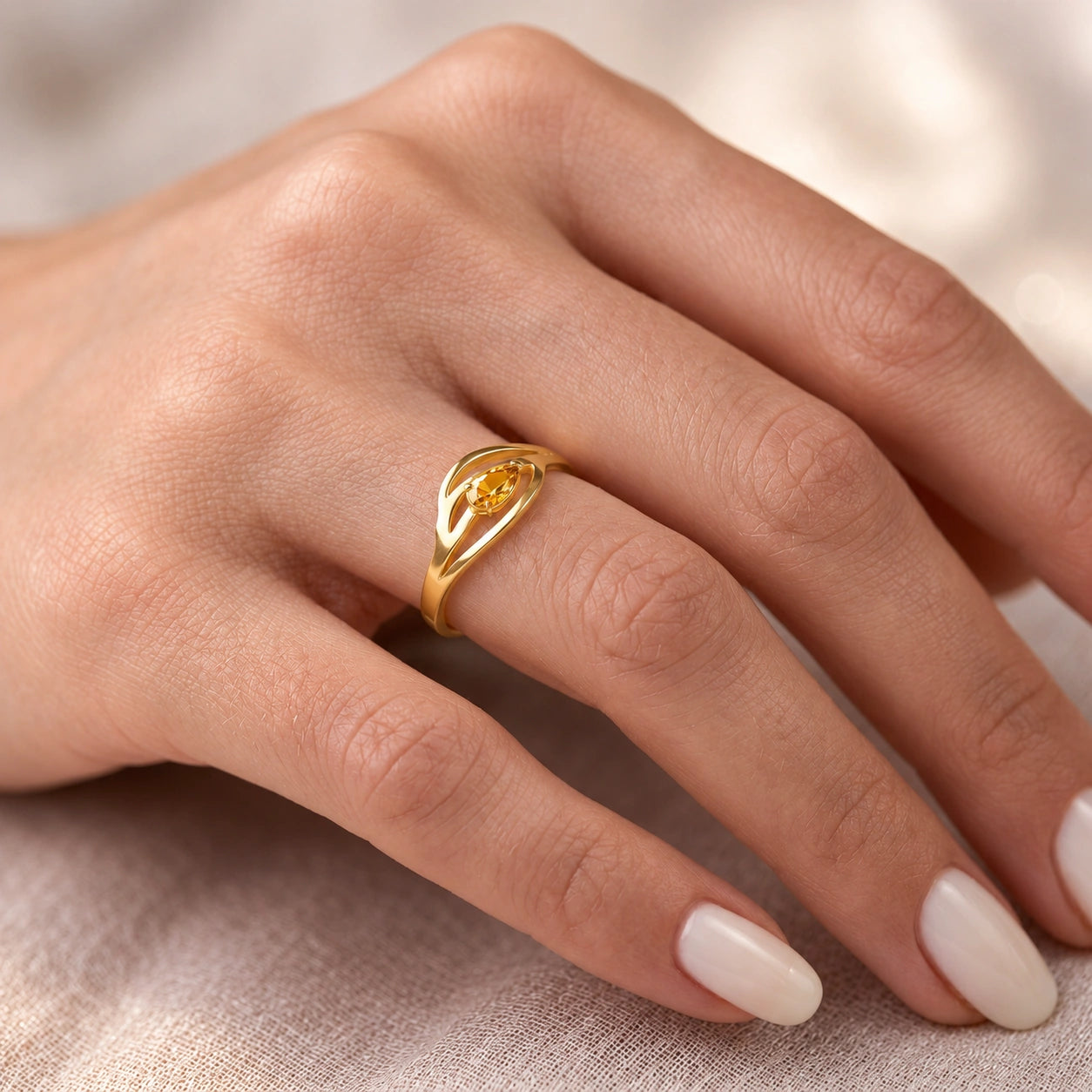 Yellow Gold Citrine — Violante