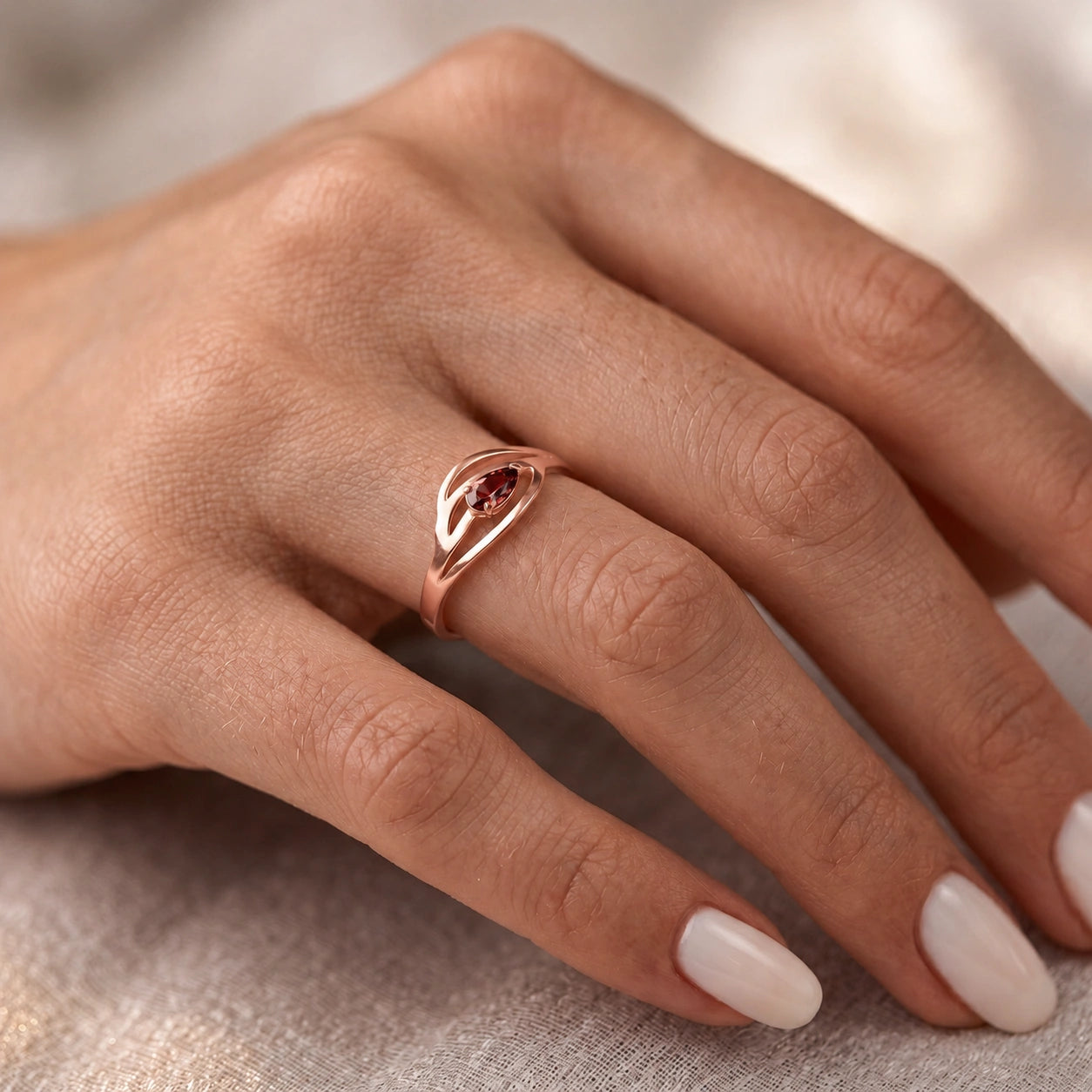 Rose Gold Garnet — Violante