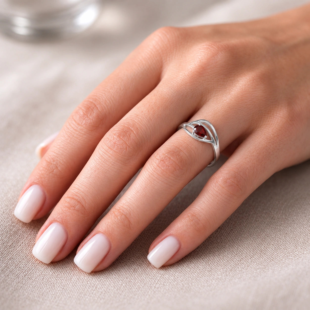 White Gold Garnet — Violante