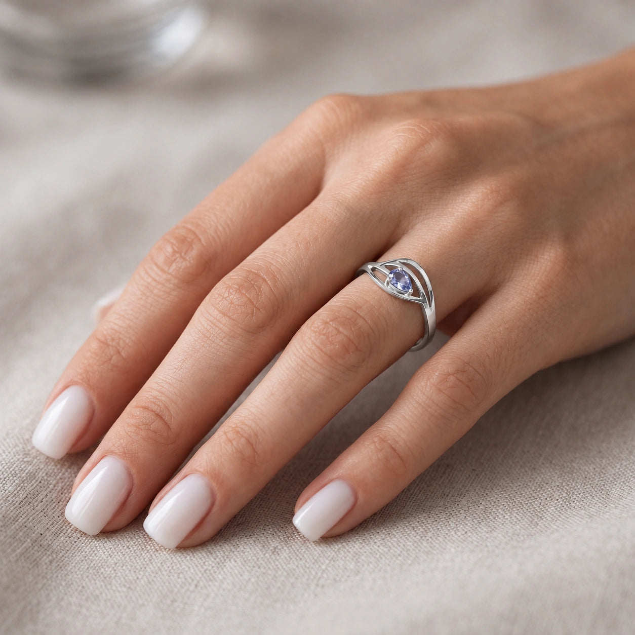 White Gold Tanzanite — Violante