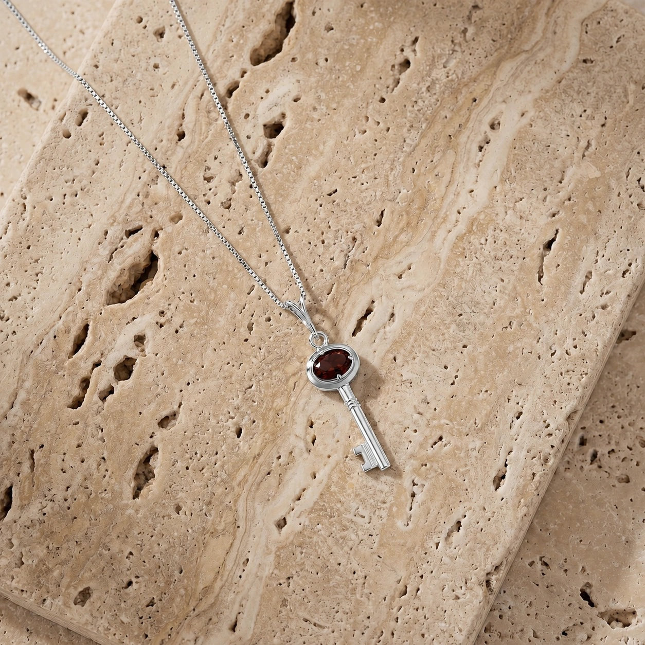 White Gold Pendant Necklace Garnet 10K — Marcella