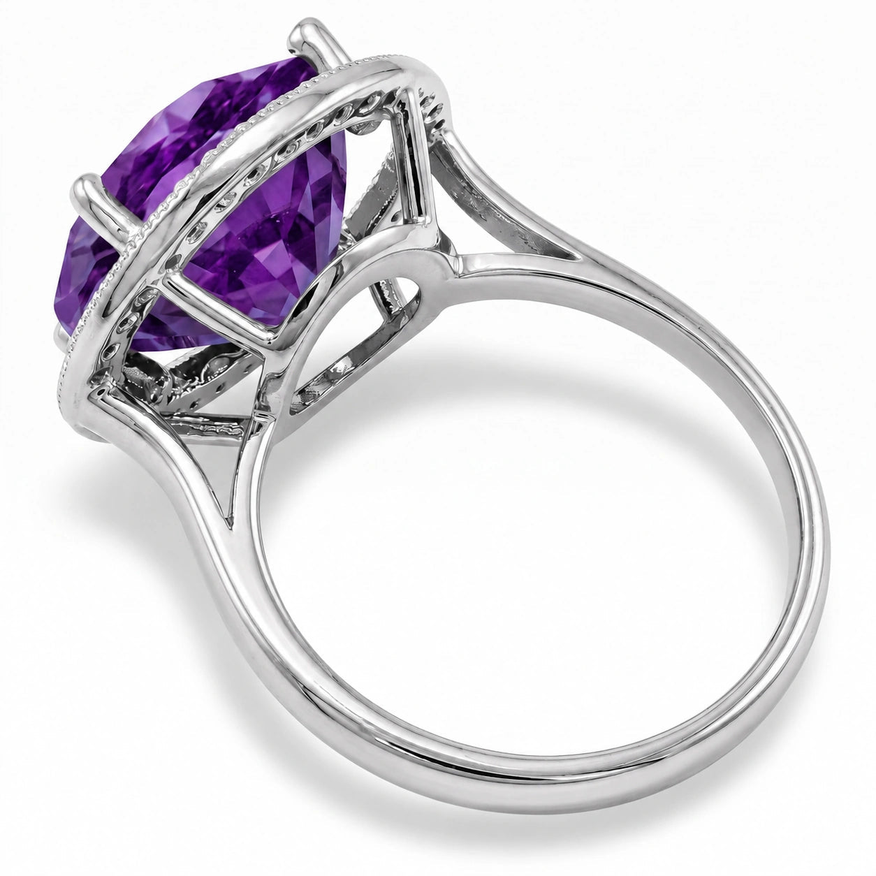 White Gold Ring Amethyst 10K — Eleonora