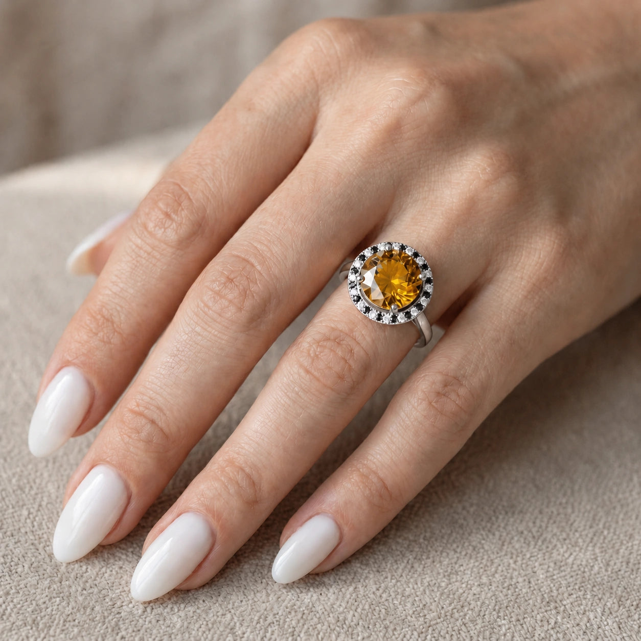 White Gold Ring Citrine 10K — Eleonora