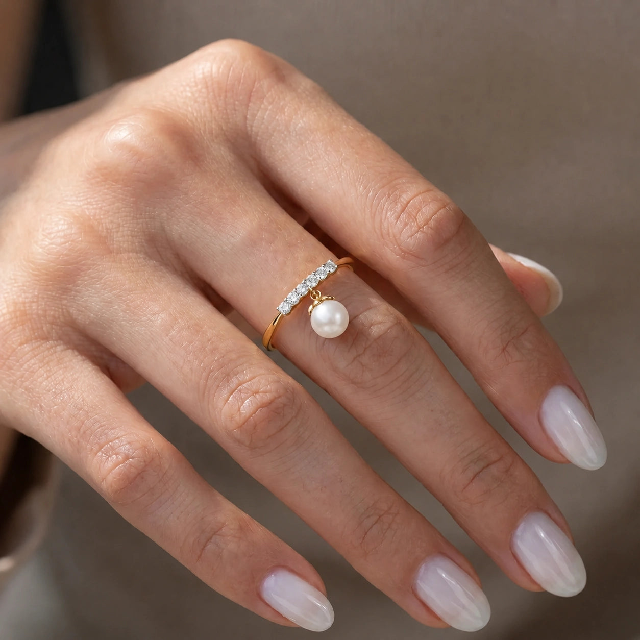 Yellow Gold Pearl & Diamond — Vitalba