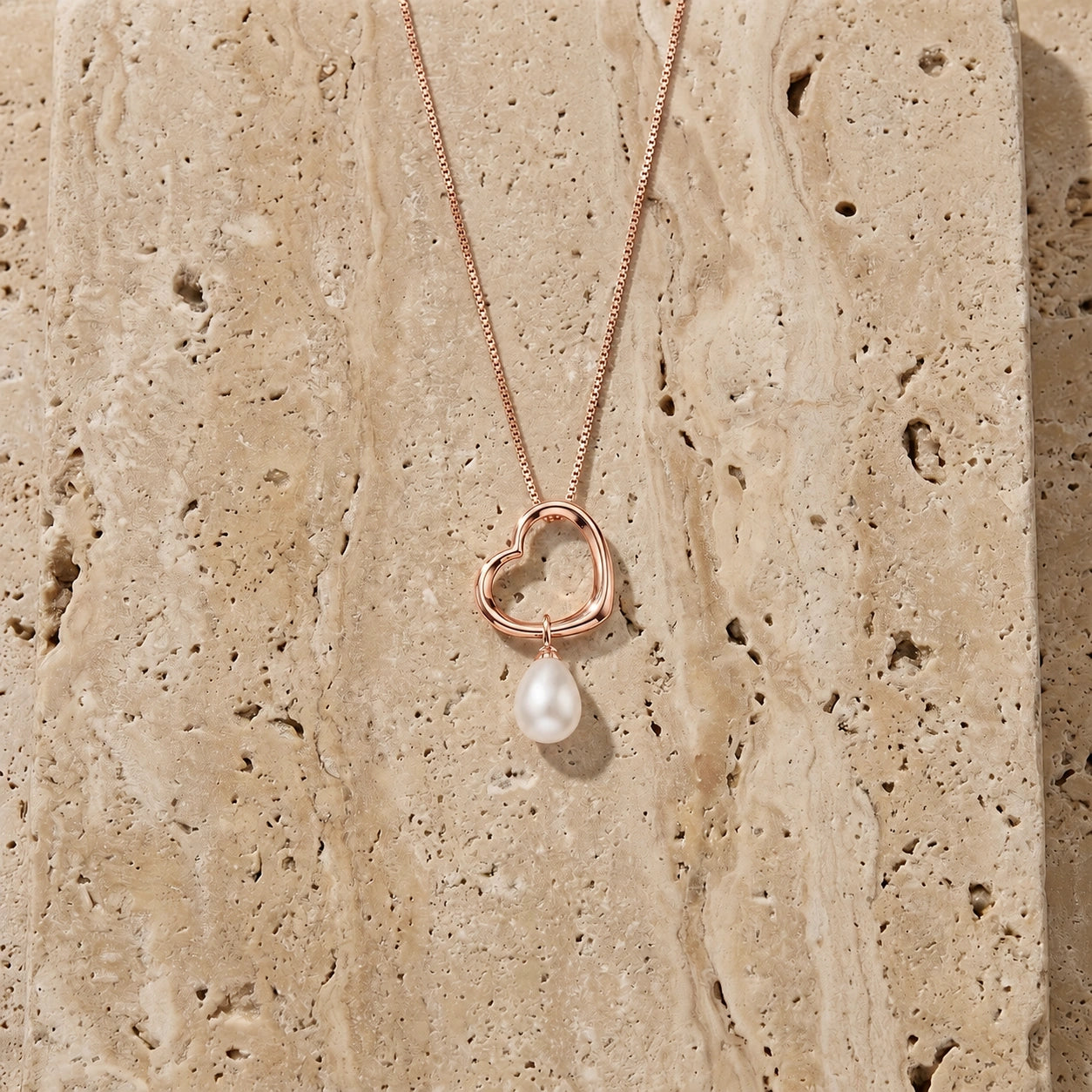 Rose Gold Celeste Pendant Necklace Pearl 10K — Giuseppa