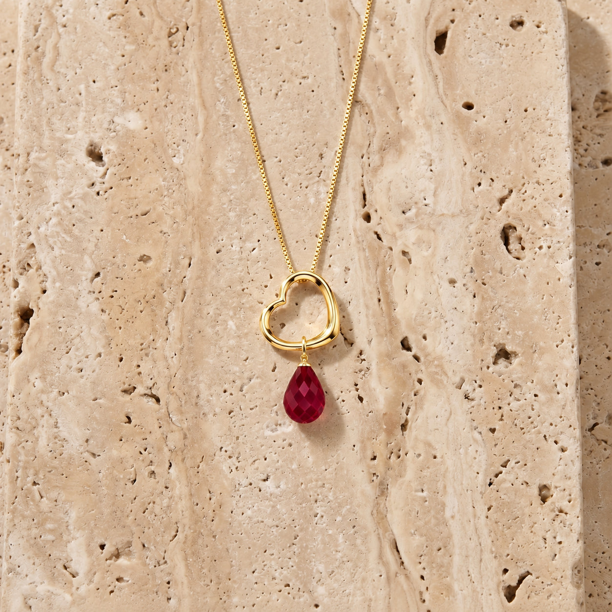 Yellow Gold Celeste Pendant Necklace Sapphire 10K — Giuseppa