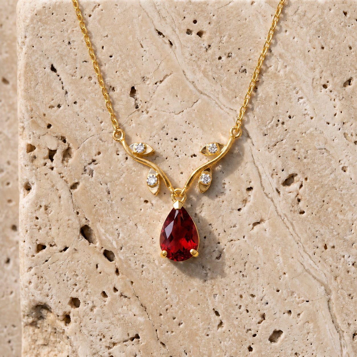 Yellow Gold Heat Necklace Peridot 10K — Serafina