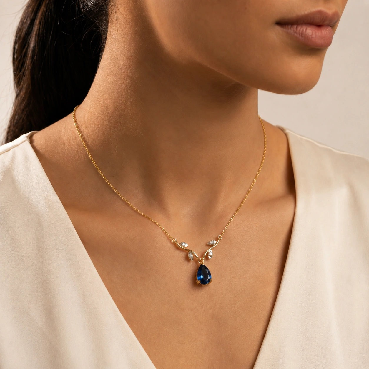 Yellow Gold Heat Necklace Sapphire 10K — Serafina