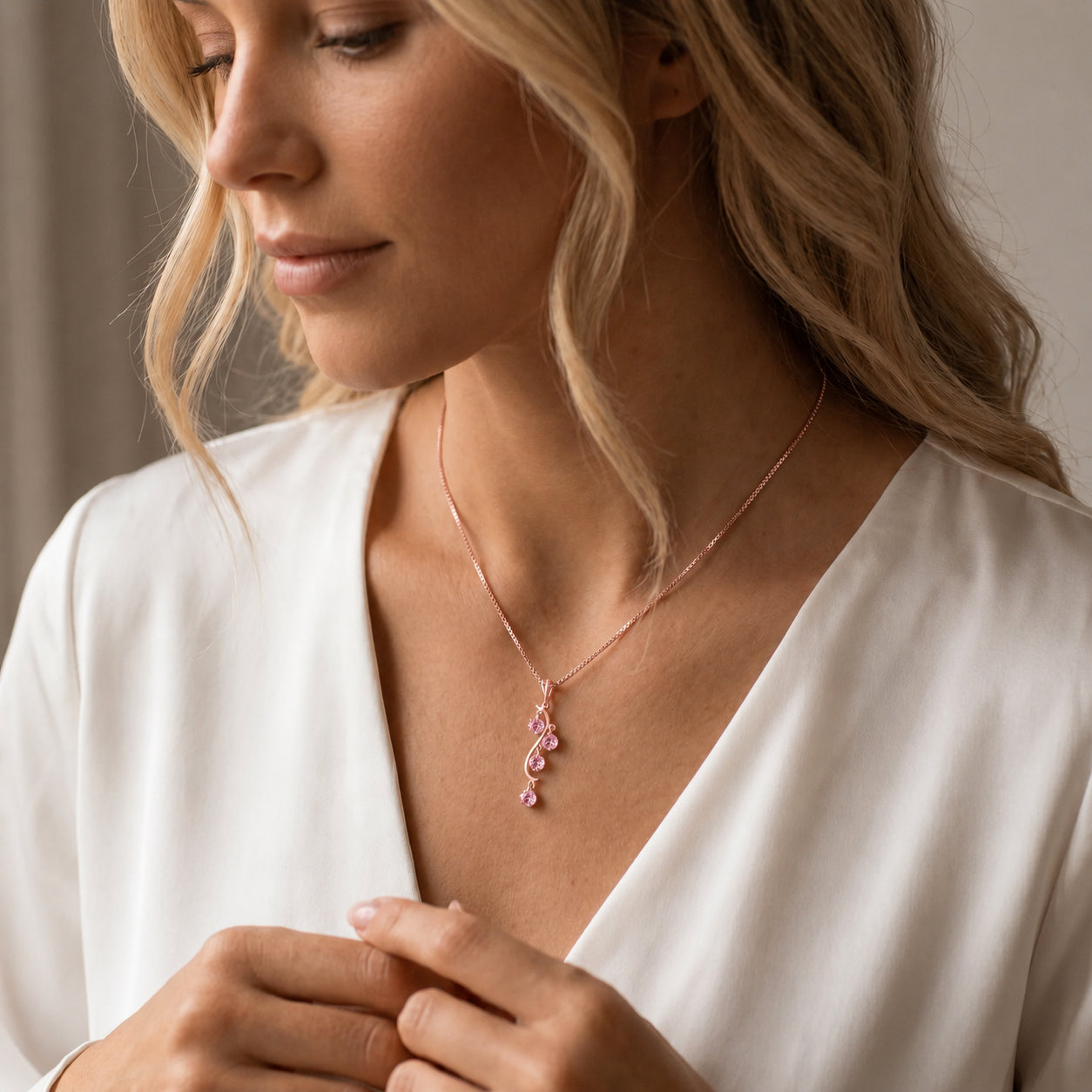 Rose Gold Aura Pendant Necklace Pink Topaz 10K — Nives