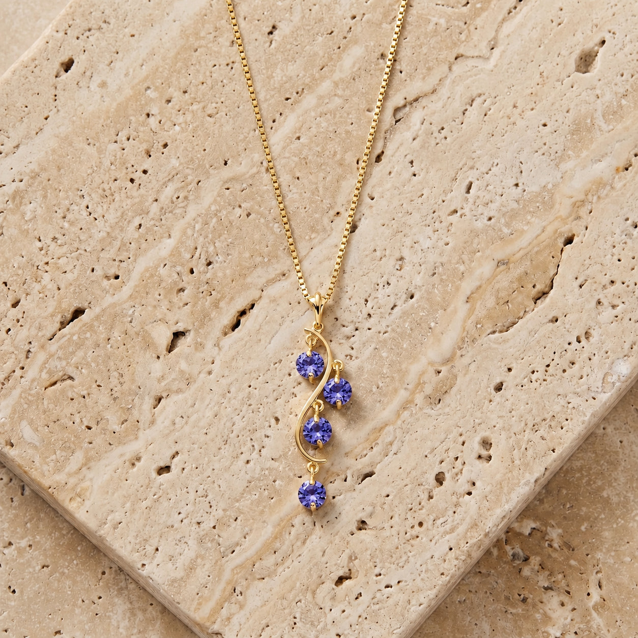 Yellow Gold Aura Pendant Necklace Tanzanite 10K — Nives