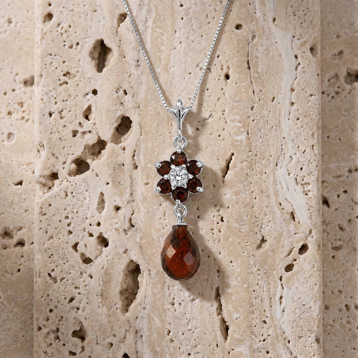 White Gold Diamond & Garnet — Zeffirina