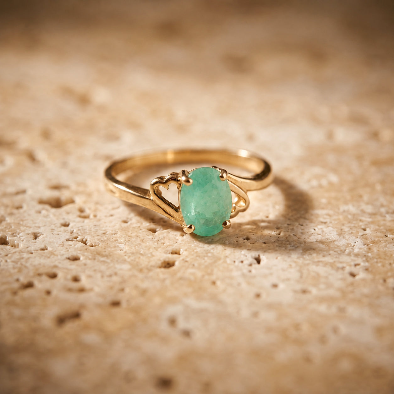 Yellow Gold Classic Ring Pink Topaz 10K — Altea