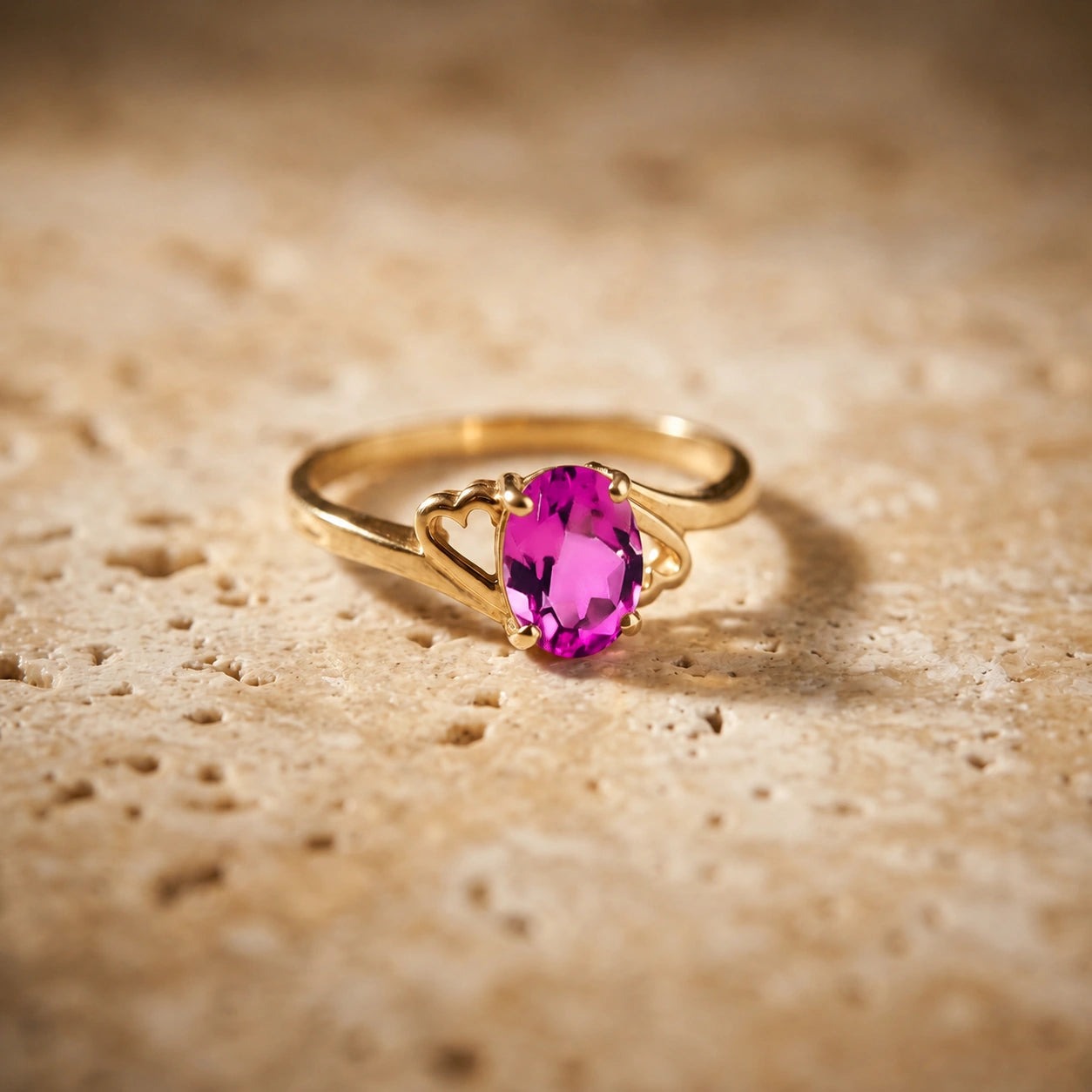 Yellow Gold Classic Ring Pink Topaz 10K — Altea