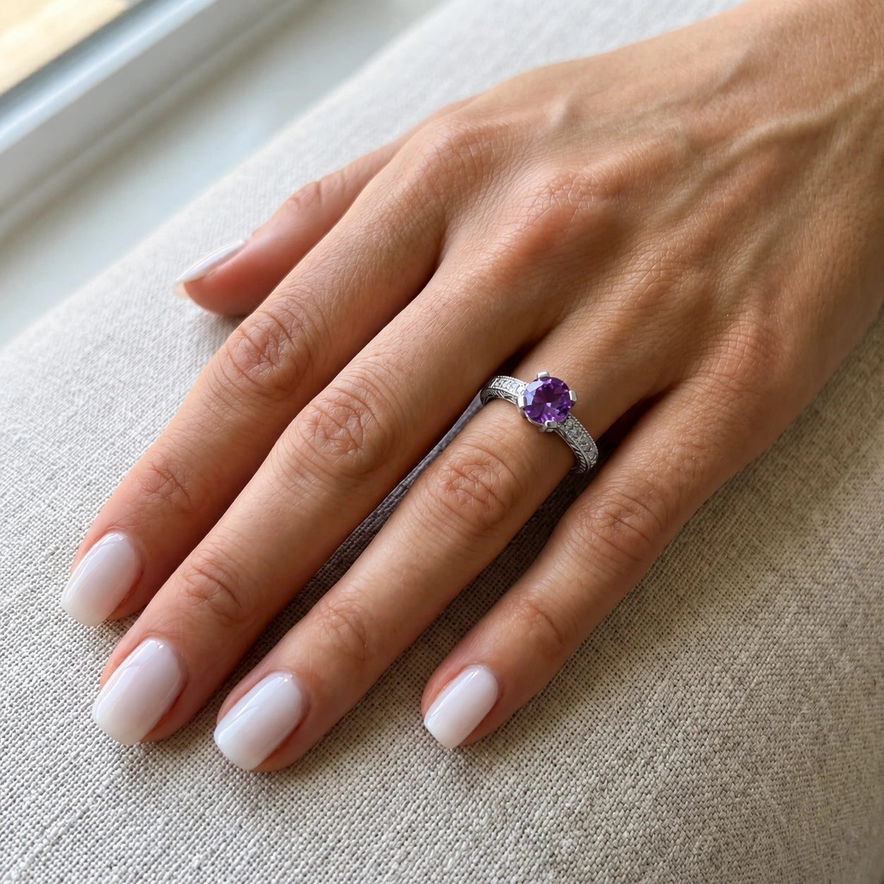 White Gold Diamond & Amethyst — Zelmira