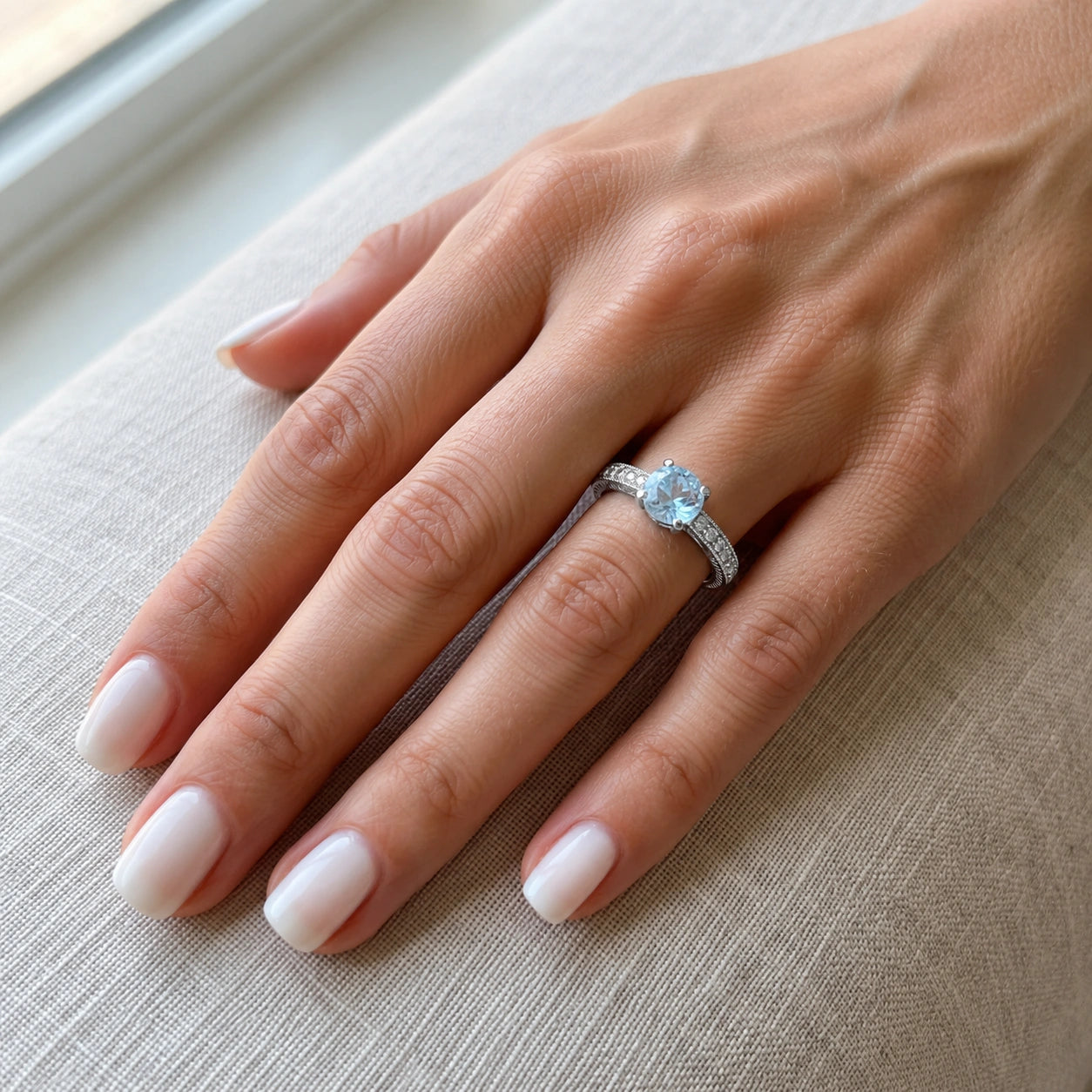 White Gold Diamond & Aquamarine — Zelmira