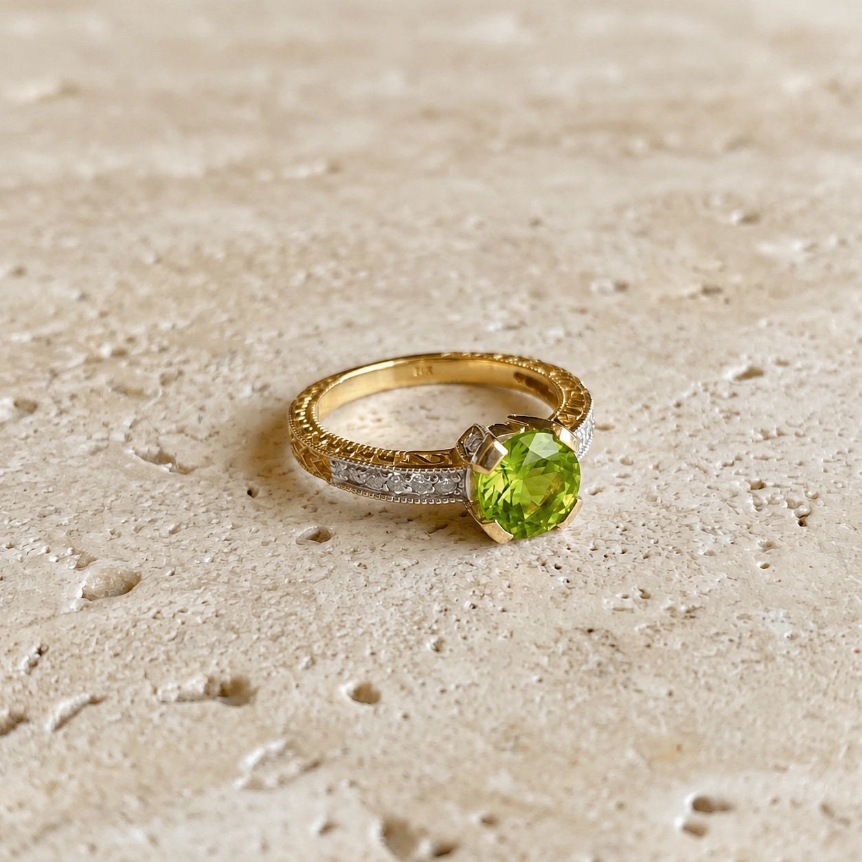 Yellow Gold Diamond & Peridot — Zelmira