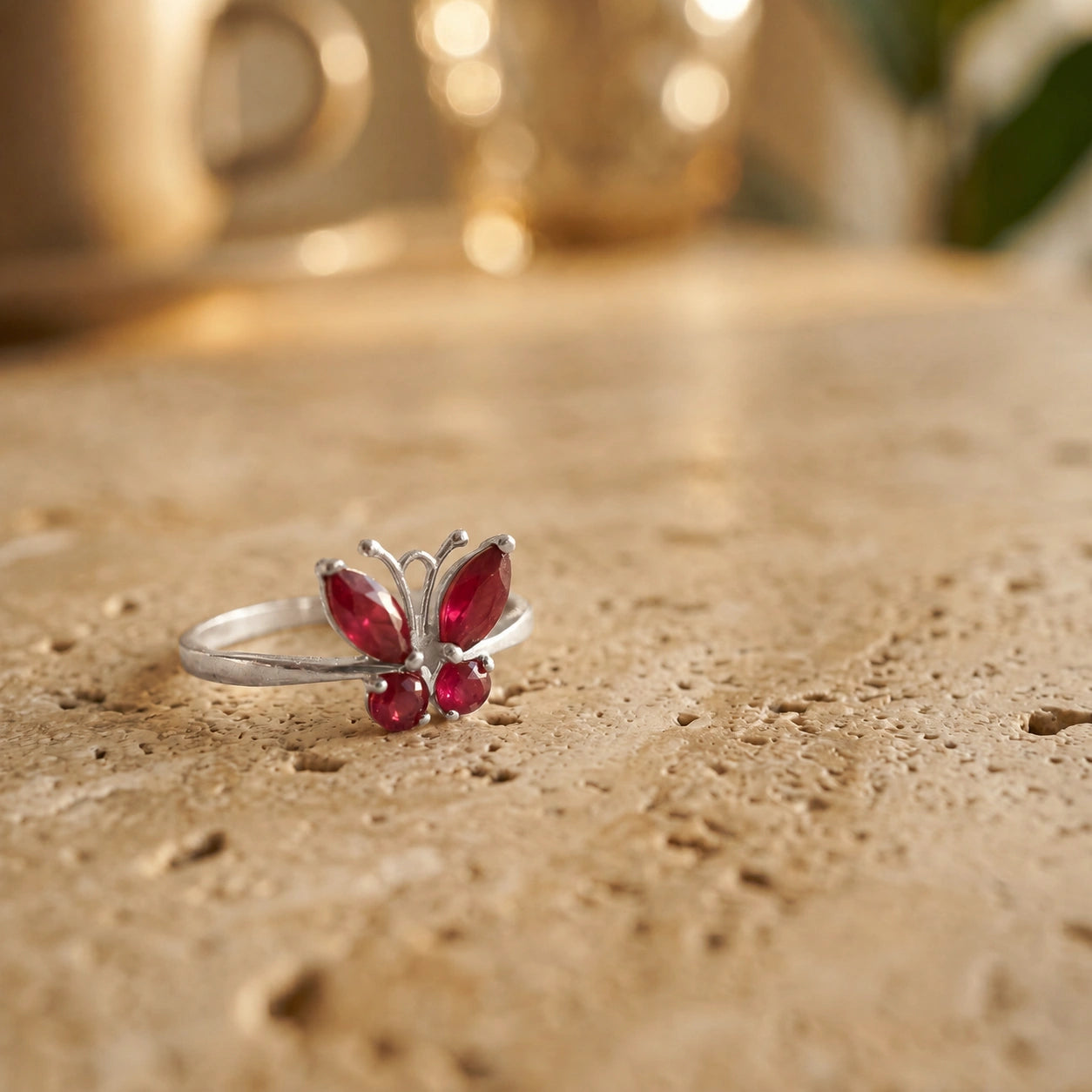 White Gold Ruby — Zenaide
