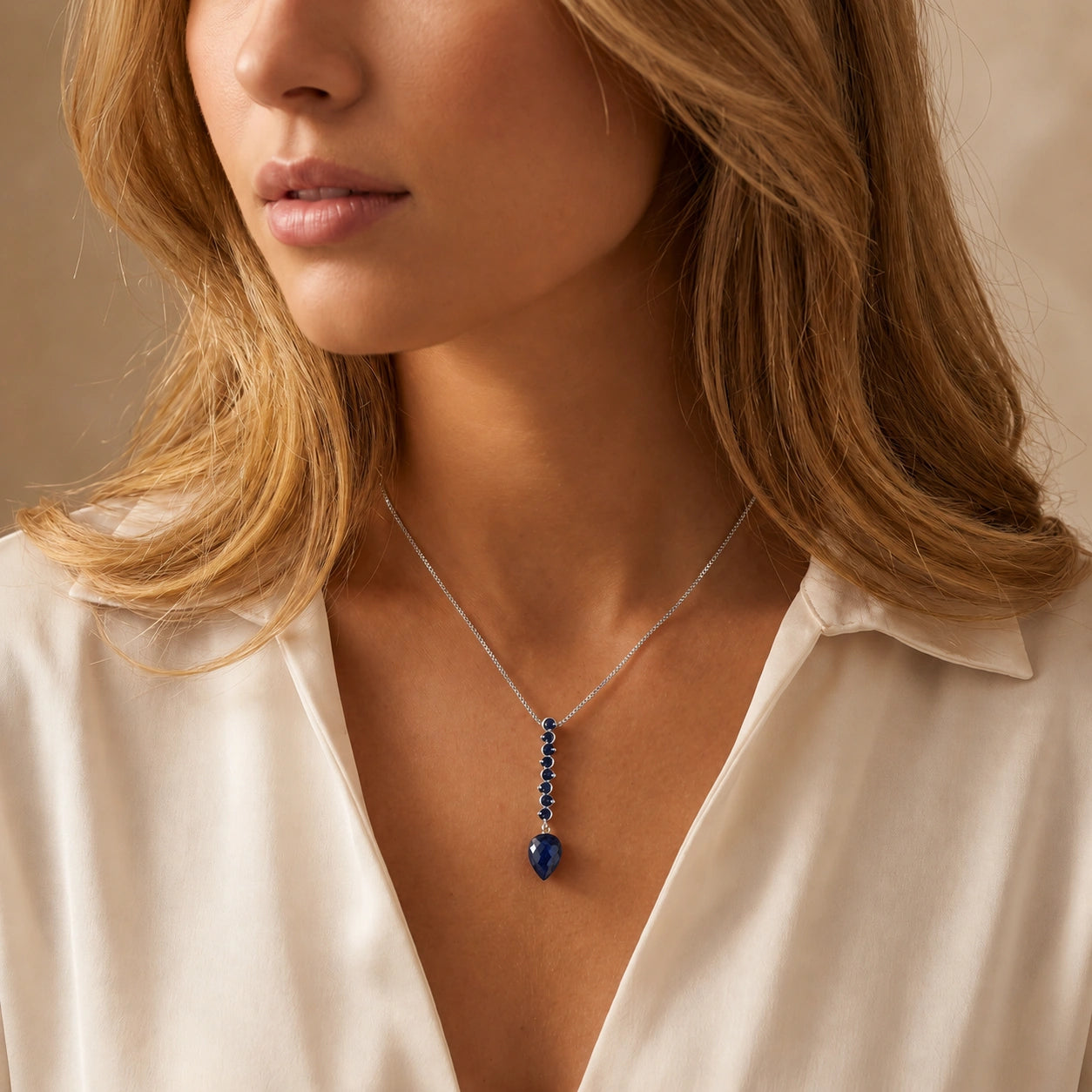 White Gold Sapphire — Zenobia