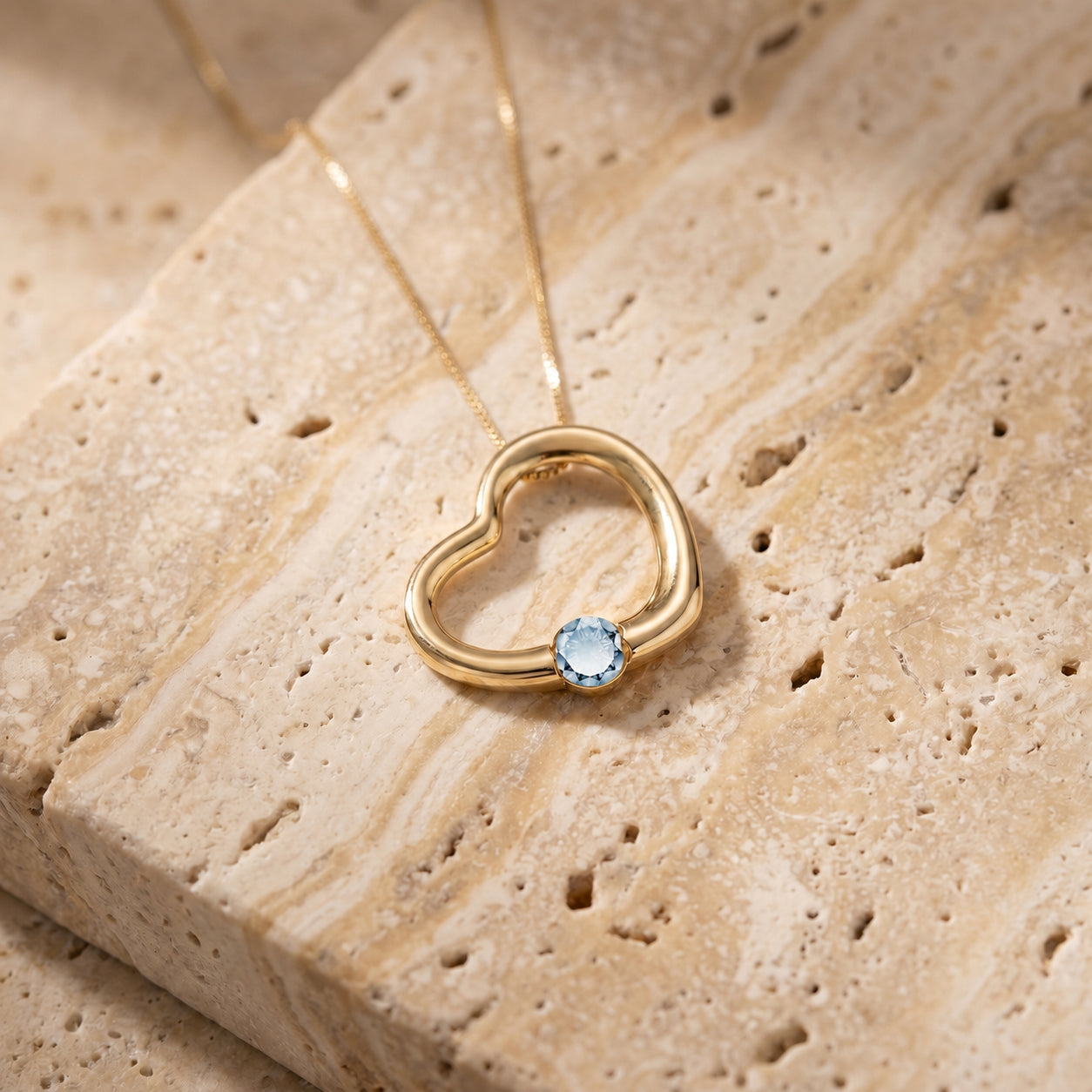Yellow Gold Open Heart Pendant Necklace Citrine 10K — Smeralda