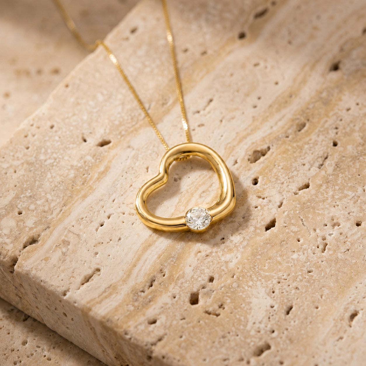 Yellow Gold Open Heart Pendant Necklace Ruby 10K — Smeralda